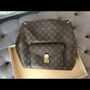 Louis Vuitton Bag